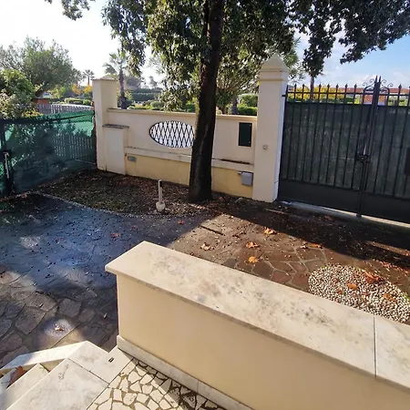 Holiday home Villetta Fronte Mare In Versilia - Affitti Mensili Trattabili Marina di Pietrasanta