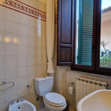 Villetta Fronte Mare In Versilia - Affitti Mensili Trattabili Holiday home
